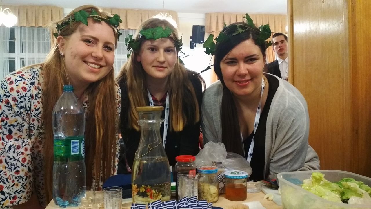 Studentky Gymnázia Kroměříž opět zanechaly svou stopu na Evropském parlamentu mládeže