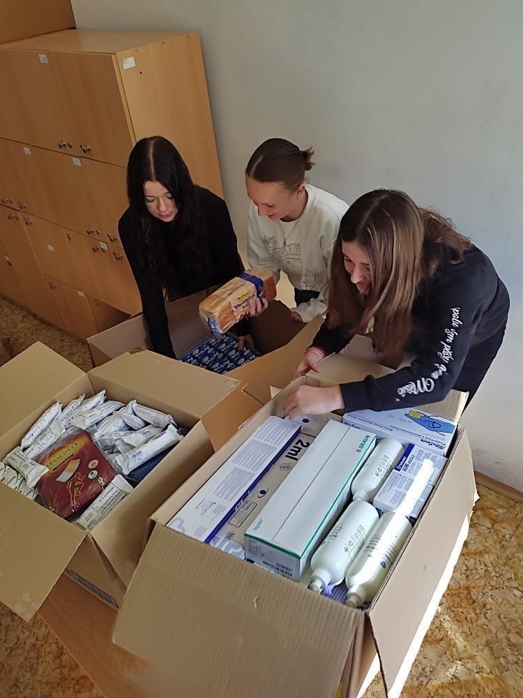 Sbírka zdravotnického materiálu na pomoc Ukrajině